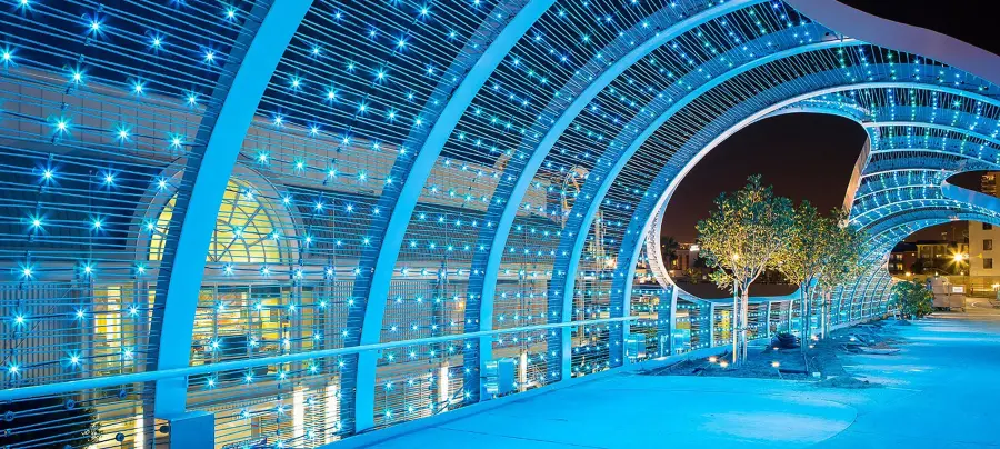 Commercial electrical contractor 